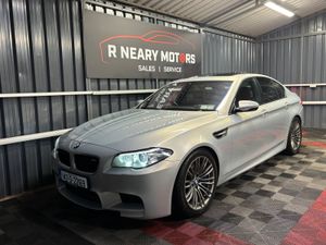 2014 142 BMW M5 F10 4.4 Automatic - Image 4