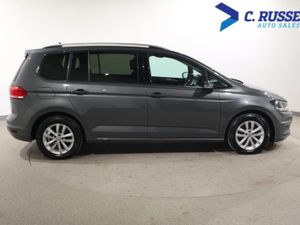 Volkswagen Touran Diesel Estate - Image 4