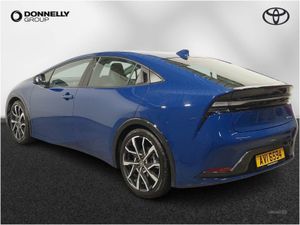 Toyota Prius 2.0 Phev Excel 5dr CVT - Image 2
