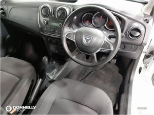 Dacia Sandero 1.2 16V Ambiance 5dr - Image 4