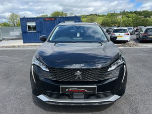 2022 Peugeot 3008 Allure Premium 1.6 PHEV - Image 3