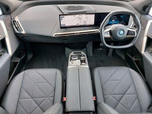 BMW IX Xdrive40 M Sport Edition - Image 4
