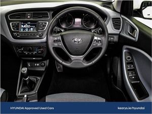 Hyundai i20 1.2 Deluxe - Image 4