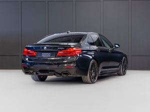 2018 BMW 5 Series 530e M-Sport - Image 3