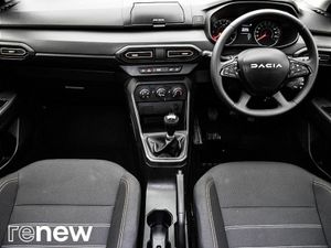 Dacia Sandero Stepway Essential TCe 90 Gsr2 - Image 3