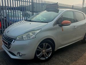 2014 Peugeot 208 Allure [ TOP SPEC] - Image 2