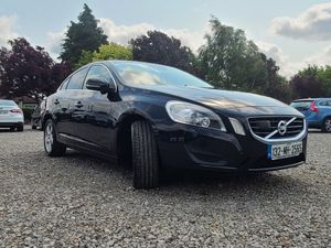 Volvo S60 2013 - Image 2