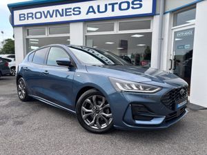 2022 Ford Focus ST-Line 1.5L Auto - Image 3