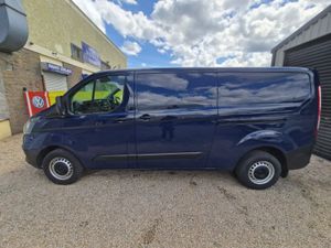 Ford Transit 2021 Custom - Image 3