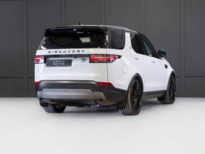 192 Land Rover Discovery 3.0 SDV6 HSE 7 Seater - Image 3