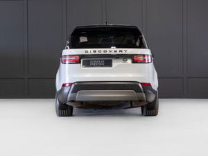 192 Land Rover Discovery 3.0 SDV6 HSE 7 Seater - Image 4