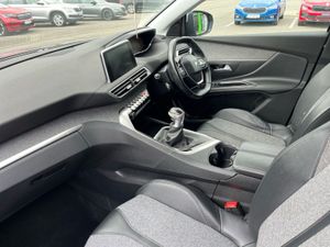 Peugeot 5008 Allure 1.5 Bluehdi 130BHP 7 Seater - - Image 3