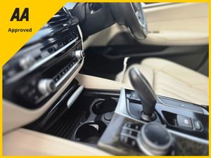 BMW 5 Series D M Sport Plus - Image 4