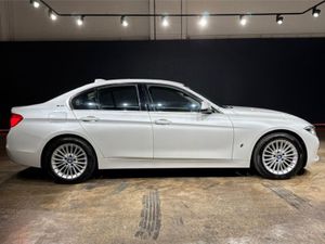 BMW 3 Series 330e Luxury Iperformance - Full Blac - Image 2