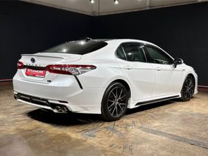 Toyota Camry Half Leather Upholstery - Cruise Con - Image 3