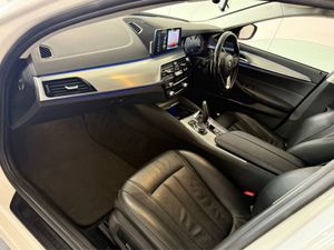 BMW 5 Series D G30 SE 4DR Auto - Image 4