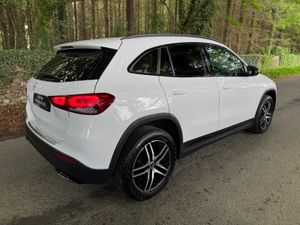 211 MERCEDES GLA 180 PROGRESSIVE NIGHTPACK - Image 2