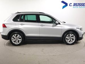 Volkswagen Tiguan Diesel Estate - Image 4