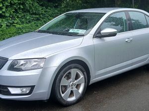 Skoda Octavia 2017 1.0 STYLE 5dr - 1 OWNER FSH - Image 2