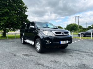 CLEAN TOYOTA HILUX RC 2.5 D4D SR5 DOUBLE CAB 2012 - Image 2