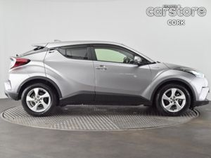 Toyota C-HR 1.8 Hybrid Auto - Image 2