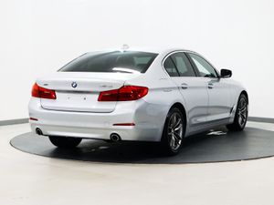*52* 2019 BMW 5-Series 2.0 se xdrive auto - Image 4