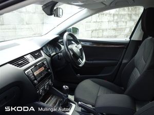 Skoda Octavia Combi Style 1.6tdi 110HP - Image 4