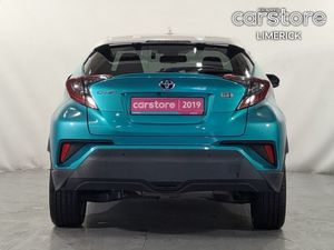 Toyota C-HR Hybrid - Image 4
