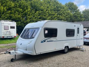Ace Jubilee 6 Berth Fixed Bunkbed Caravan - Image 2