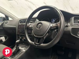 Volkswagen Golf Comfortline Auto Estate - Straigh - Image 2