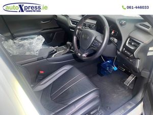 Lexus UX F Sport Automatic  Reversing Camera - Image 2