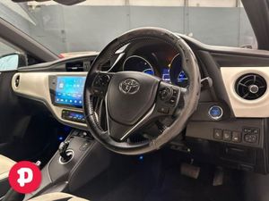 Toyota Auris Hybrid Auto - Straight Sale Discount - Image 2