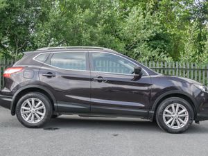 2016 Nissan Qashqai 1.5 SV *Irish Car* - Image 4