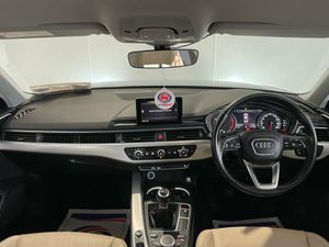 Audi A4 2.0 TDI 150 SE Ultra 4DR - Image 3