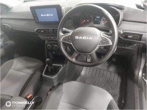 Dacia Sandero Stepway 1.0 TCe 110 Extreme 5dr - Image 4