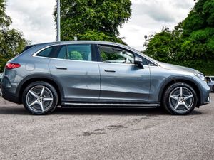 Mercedes-Benz EQE SUV AMG SUV  25 000 OFF 251 Dem - Image 3