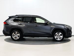 *83* 2020 Toyota RAV4 2.5 VVT-I DESIGN - Image 3
