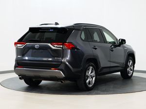 *83* 2020 Toyota RAV4 2.5 VVT-I DESIGN - Image 4