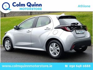 Toyota Yaris Luna 1.5 Hybrid Auto Hatchback - Image 3