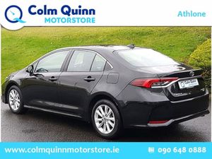 Toyota Corolla Luna Saloon 1.8 Petrol Hybrid - Image 4