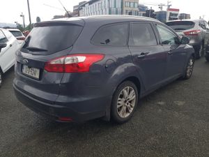 12 FORD FOCUS Estate  NCT  TAX Warranty Clean Car - Image 4