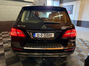 Mercedes ML250D Automatic - Image 4
