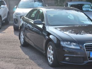 Audi A4 2010 2.0 TDI - Image 3