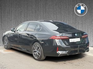 BMW 5 Series 530e M Sport Saloon - Image 3