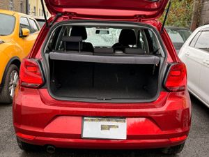 VOLKSWAGEN POLO  2015 AUTOMATIC - Image 3