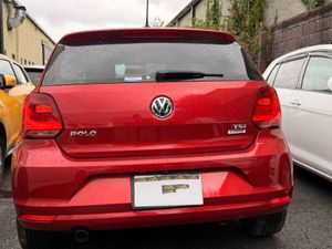 VOLKSWAGEN POLO  2015 AUTOMATIC - Image 2
