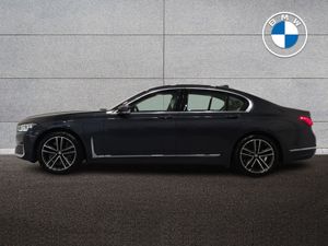 BMW 7 Series 745e Saloon - Image 4