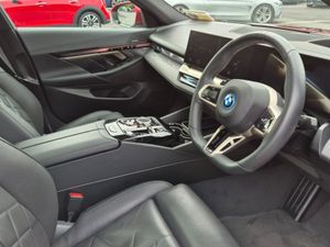 BMW 5 Series 550e Xdrive M Sport Pro Saloon - Image 3