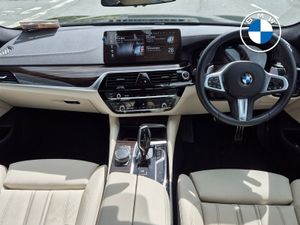 BMW 5 Series 520d M Sport Saloon - Image 4