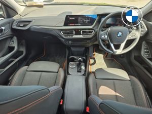 BMW 1 Series 118i Sport - Image 4